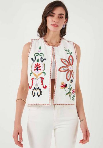 Джинсовая жилетка