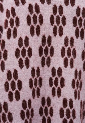 Жаккардовая вязаная кофта