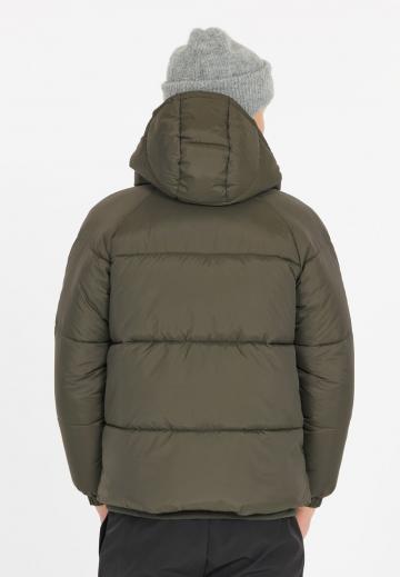 Зимняя куртка