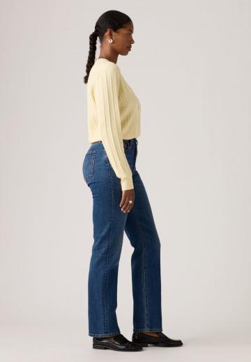 Прямые джинсы