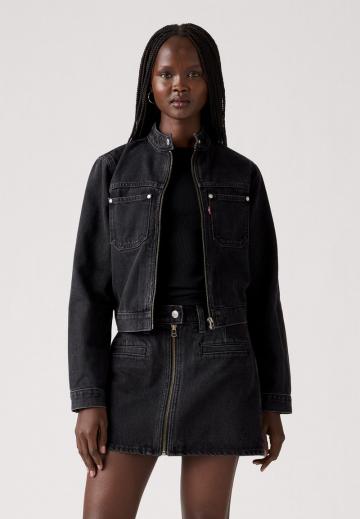 Джинсовая куртка