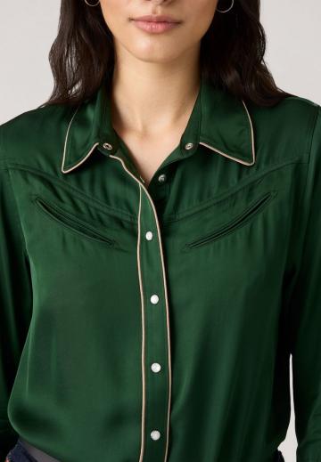 Атласная блузка