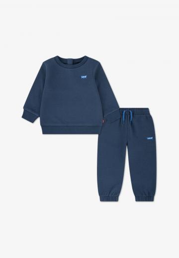 Набор одежды