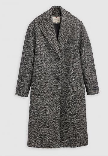 Шерстяное пальто