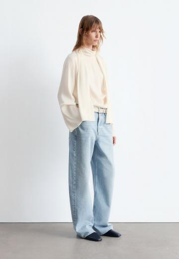 Атласная блузка