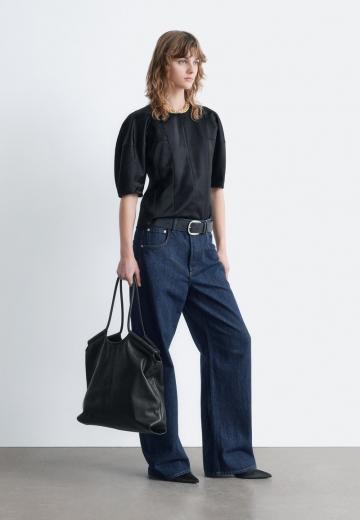 Атласная блузка