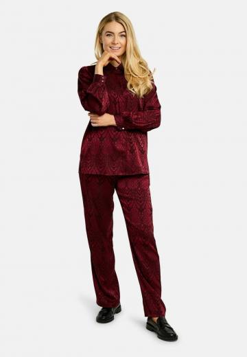 Прямые брюки