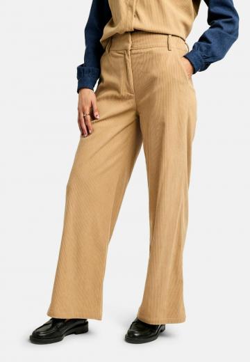 Прямые брюки