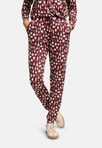 Спортивные штаны