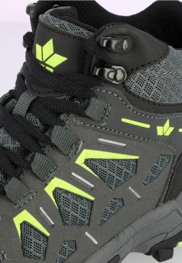 Походные ботинки