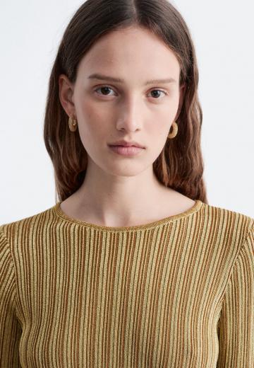 Вязаное платье