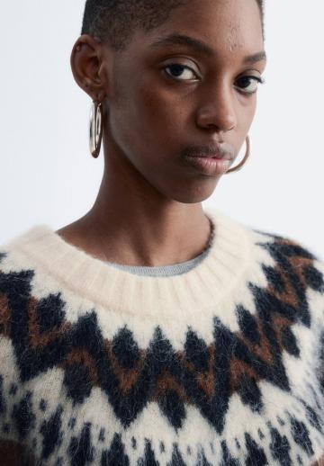 Длинный пуловер