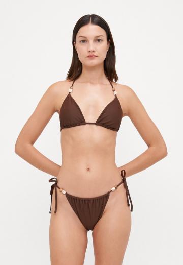 Треугольное бикини