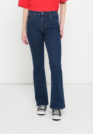 Клешеные брюки