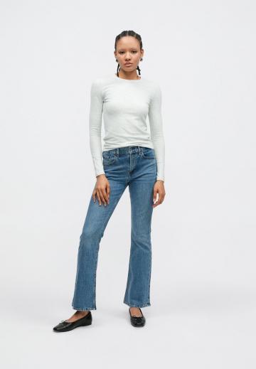 Клешеные брюки