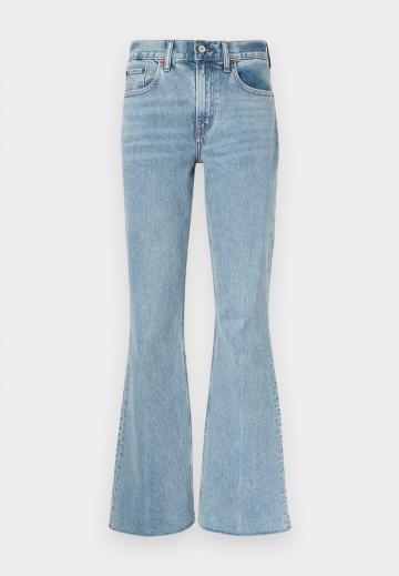 Клешеные брюки