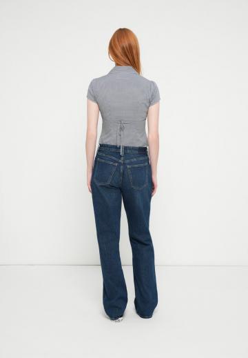 Свободные джинсы