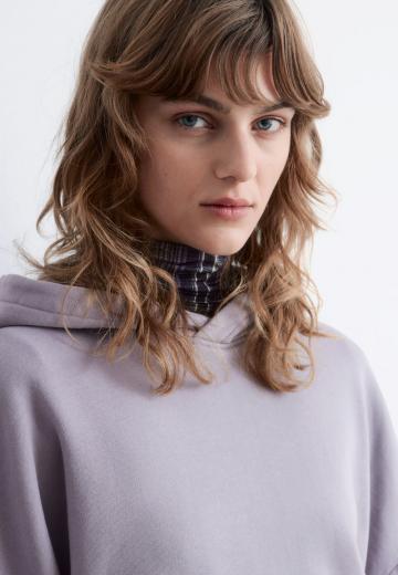 Пуловер с капюшоном