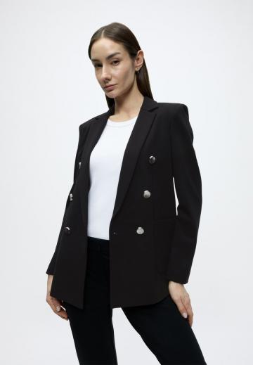 Блейзер с накладными карманами