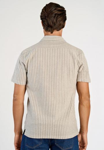 Рубашка с коротким рукавом