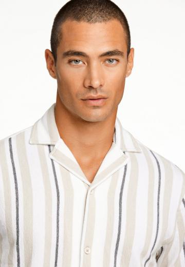 Рубашка с коротким рукавом