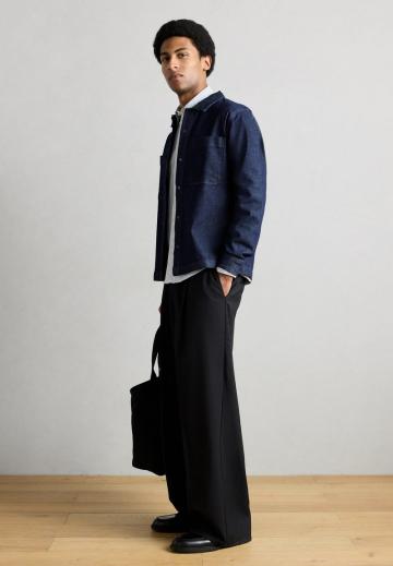 Джинсовая куртка