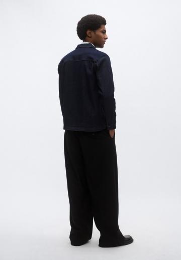 Джинсовая куртка