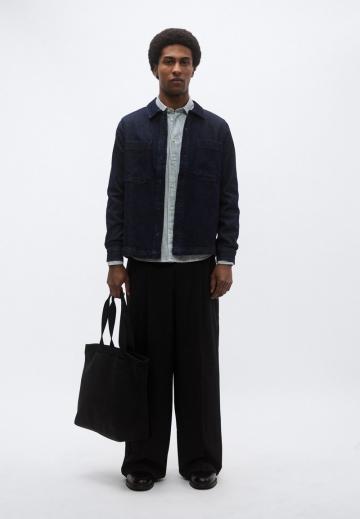 Джинсовая куртка