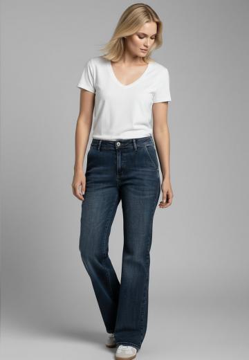 Клешеные джинсы