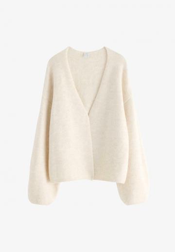 Вязаная кофта