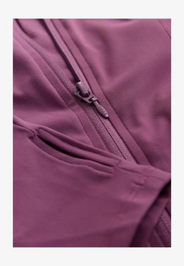 Спортивная куртка