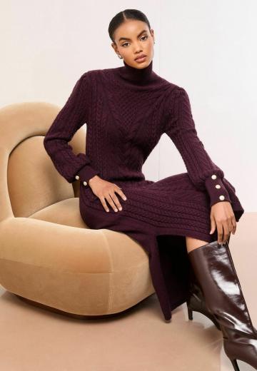 Вязаное платье