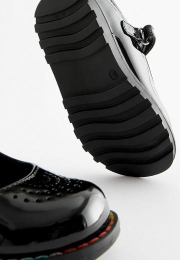 Детская обувь