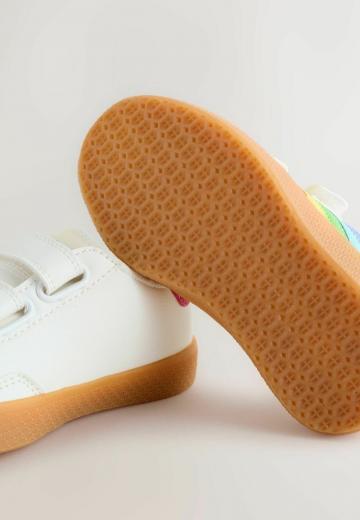 Детская обувь