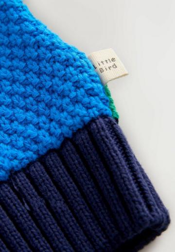 Вязаная кофта