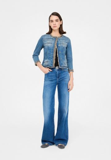 Джинсовая куртка