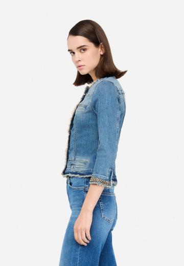 Джинсовая куртка