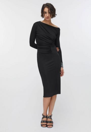 Платье футляр