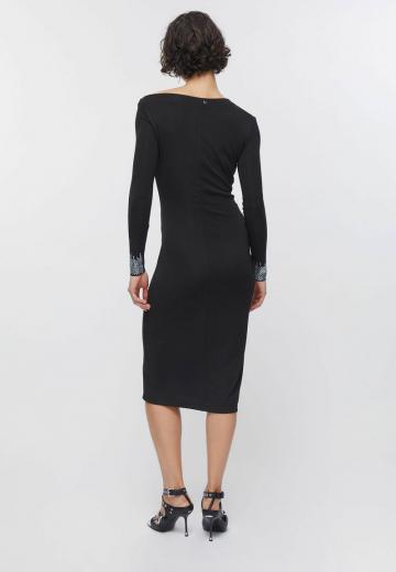 Платье футляр