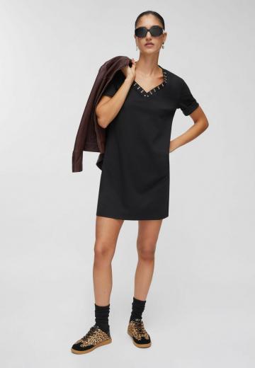 Короткое платье