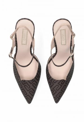 Туфли на высоком каблуке