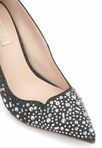 Туфли на высоком каблуке