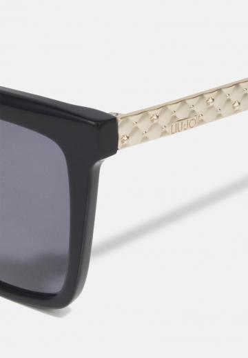 Солнечные очки