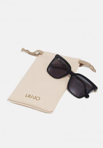 Солнечные очки