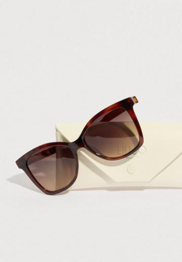 Солнечные очки