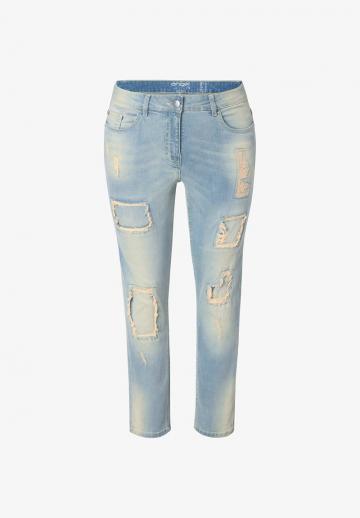 Короткие джинсы