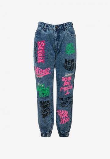 Короткие джинсы