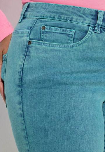 Узкие джинсы