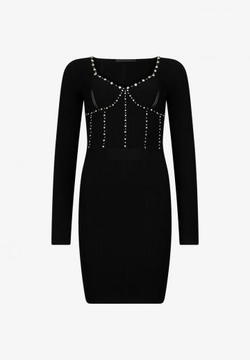 Платье футляр