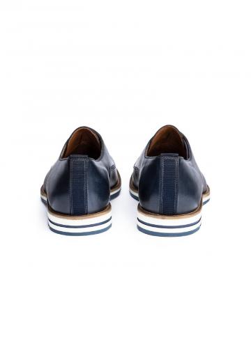 Ботинки на шнуровке